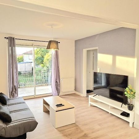 Maison A Aurillac - 3 Chambres - Arrivee Autonome Екстер'єр фото