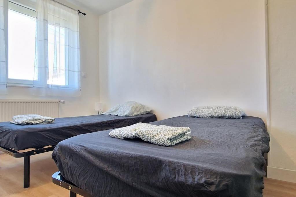 Maison A Aurillac - 3 Chambres - Arrivee Autonome Екстер'єр фото