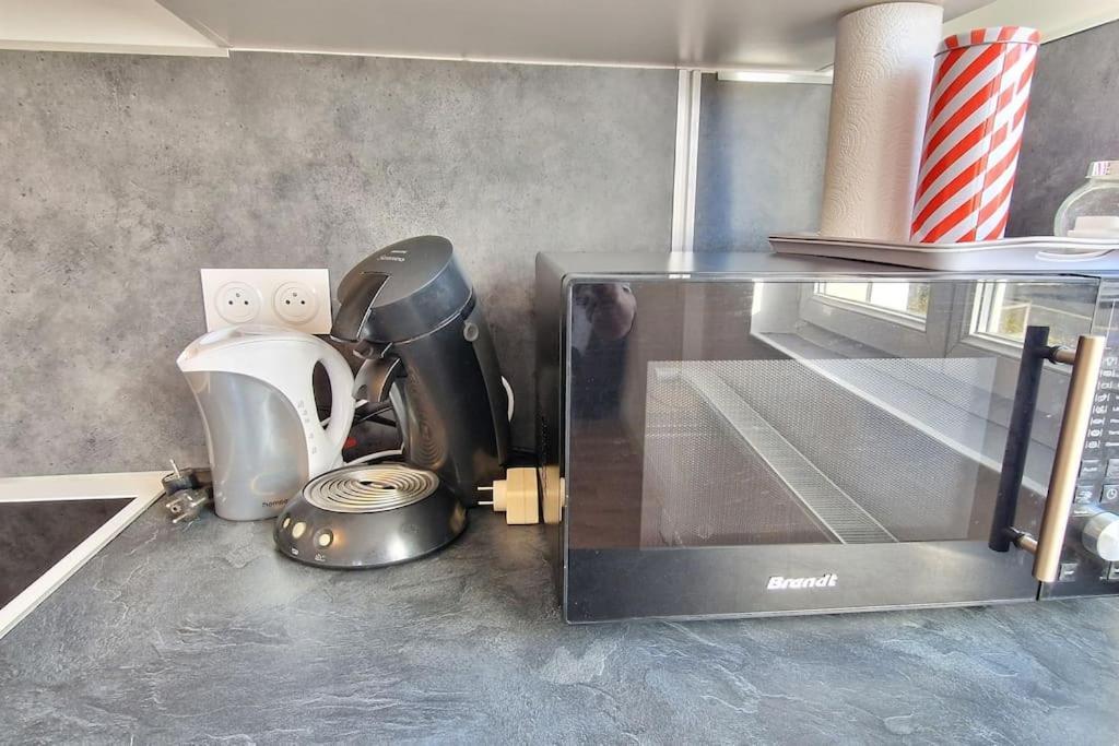 Maison A Aurillac - 3 Chambres - Arrivee Autonome Екстер'єр фото