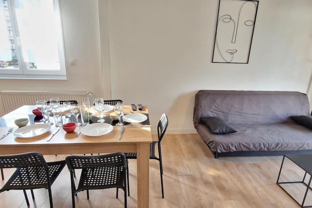 Maison A Aurillac - 3 Chambres - Arrivee Autonome Екстер'єр фото