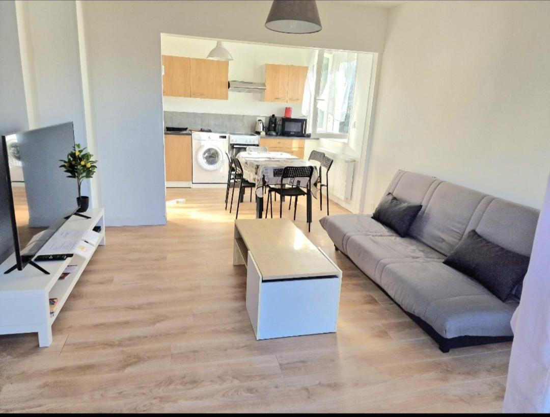 Maison A Aurillac - 3 Chambres - Arrivee Autonome Номер фото